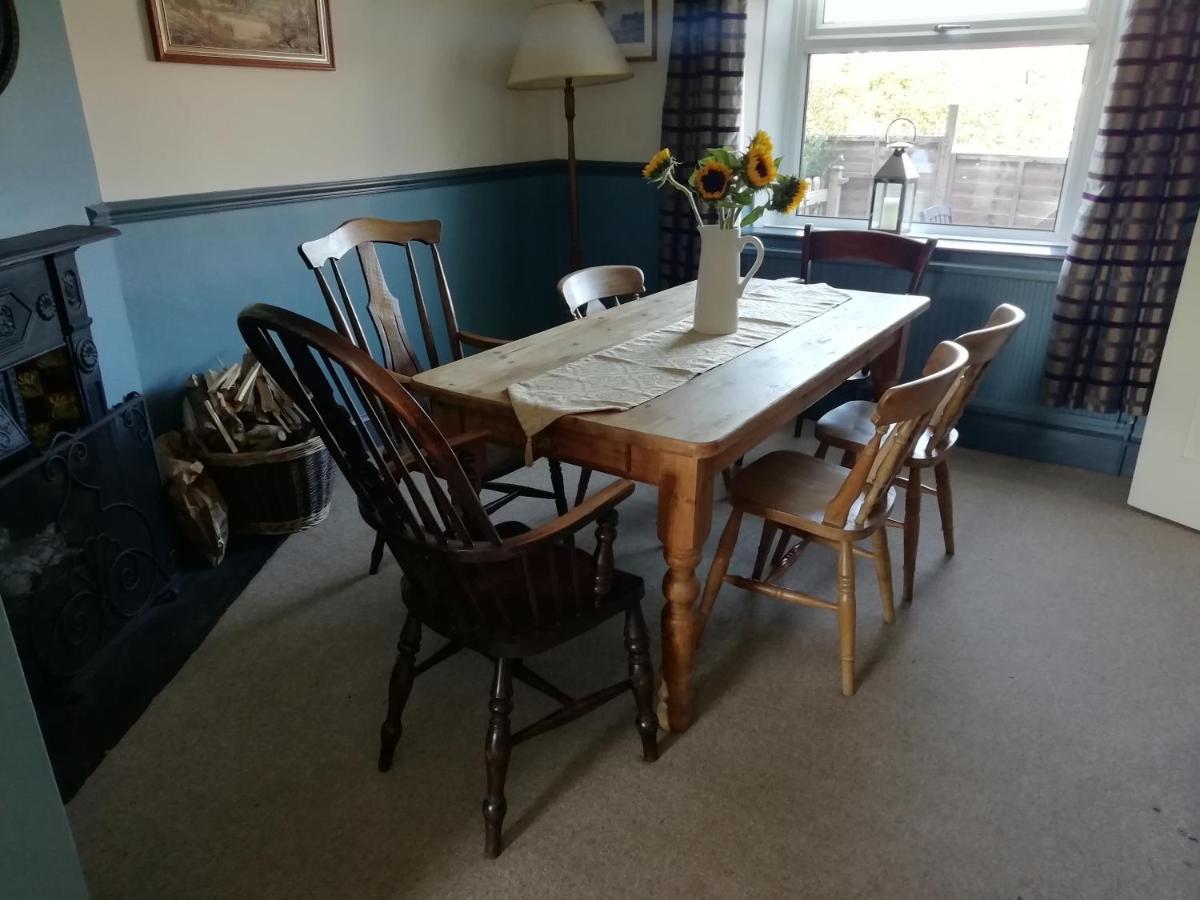 Cosy Spacious 2-Bed Cottage In Watchet Somerset Eksteriør bilde